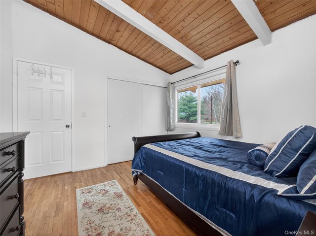 810 Haverstraw Road, Suffern, NY 10901