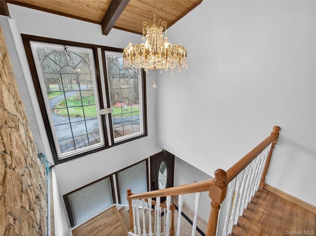 810 Haverstraw Road, Suffern, NY 10901