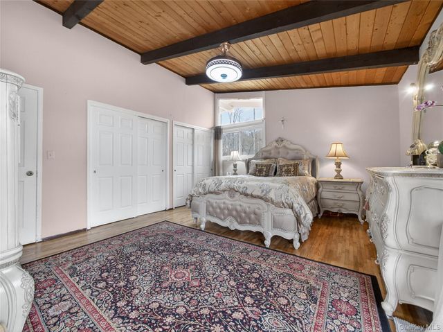 810 Haverstraw Road, Suffern, NY 10901