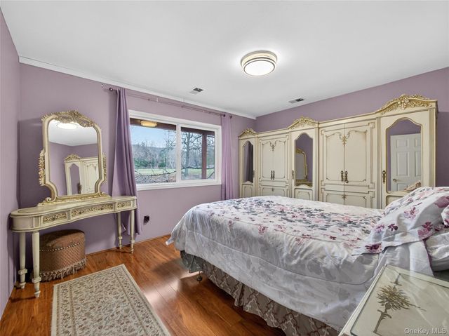 810 Haverstraw Road, Suffern, NY 10901