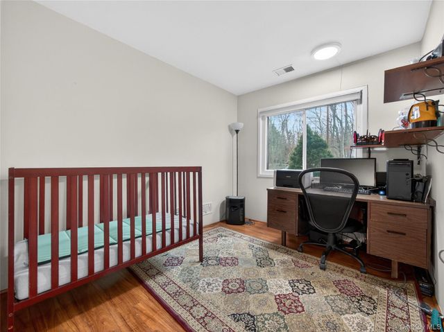 810 Haverstraw Road, Suffern, NY 10901