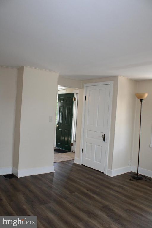 Image 32 of property listing at 514 BALTIMORE AVE, Cumberland, MD 21502