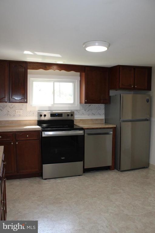Image 48 of property listing at 514 BALTIMORE AVE, Cumberland, MD 21502
