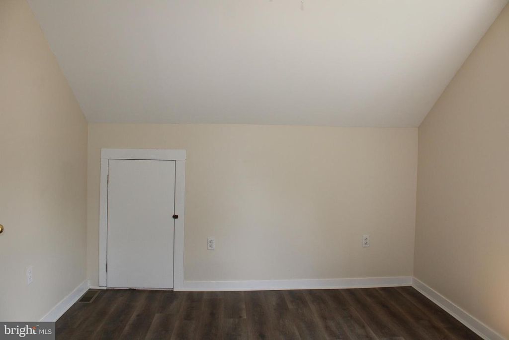 Image 64 of property listing at 514 BALTIMORE AVE, Cumberland, MD 21502
