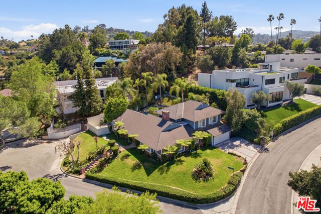 3690 Crownridge Drive, Sherman Oaks, CA 91403