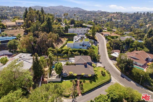 3690 Crownridge Drive, Sherman Oaks, CA 91403