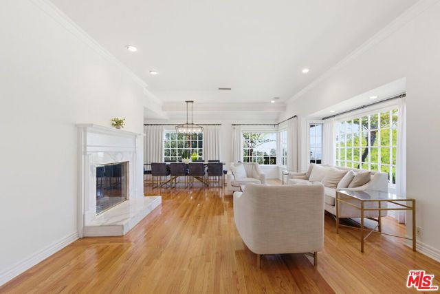 3690 Crownridge Drive, Sherman Oaks, CA 91403