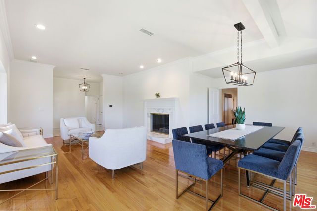 3690 Crownridge Drive, Sherman Oaks, CA 91403