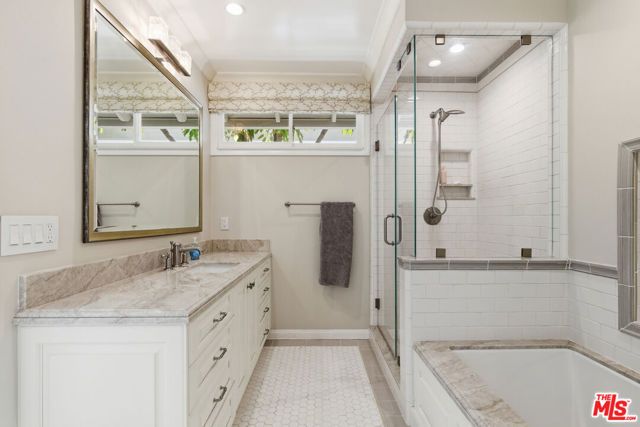 3690 Crownridge Drive, Sherman Oaks, CA 91403