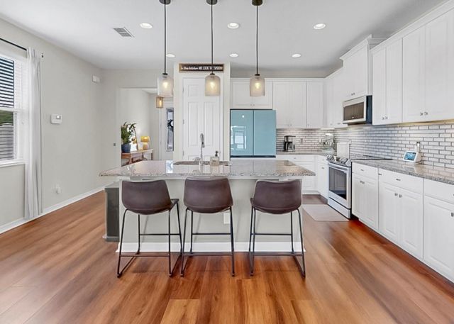 11405 CARLTON FIELDS DRIVE, Riverview, FL 33579