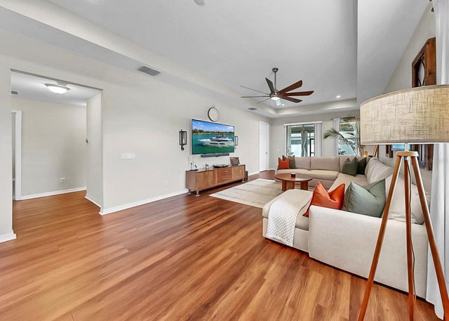 11405 CARLTON FIELDS DRIVE, Riverview, FL 33579