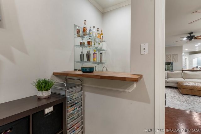 8766 Haskell Drive, Broken Arrow, OK 74014