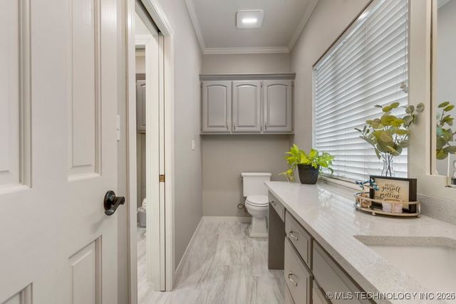 8766 Haskell Drive, Broken Arrow, OK 74014