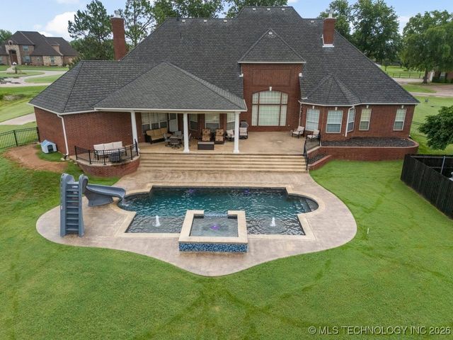 8766 Haskell Drive, Broken Arrow, OK 74014