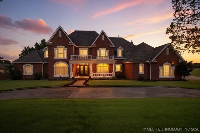 8766 Haskell Drive, Broken Arrow, OK 74014