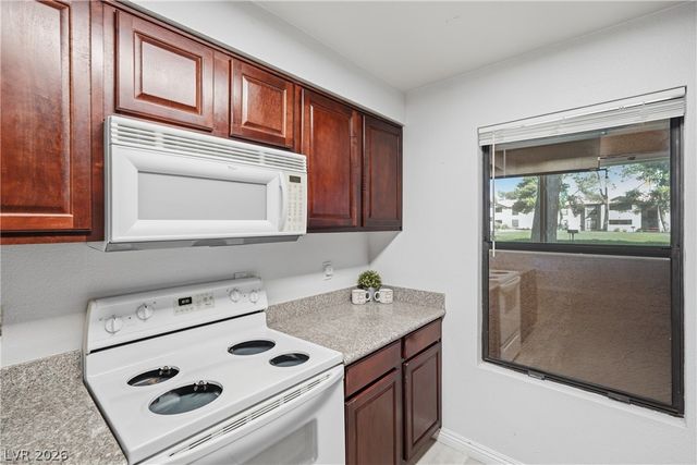 2451 North Rainbow Boulevard 1051, Las Vegas, NV 89108