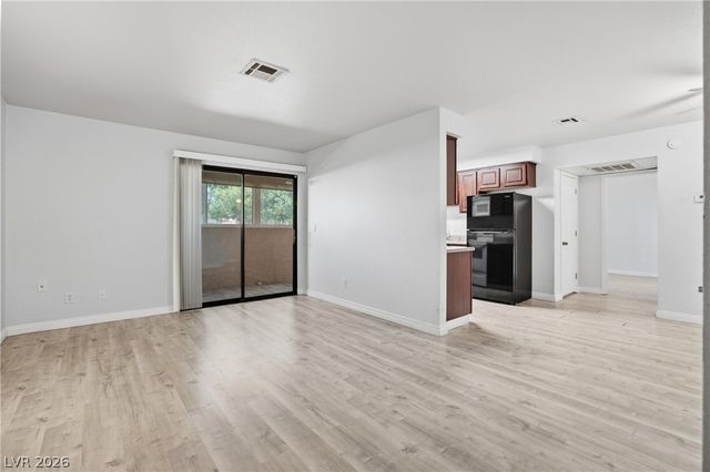 2451 North Rainbow Boulevard 1051, Las Vegas, NV 89108