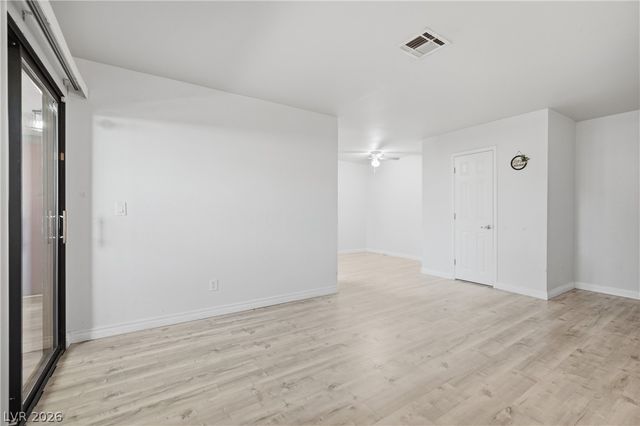 2451 North Rainbow Boulevard 1051, Las Vegas, NV 89108