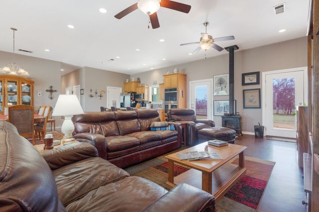 8089 Fm 580 E, Kempner, TX 76539