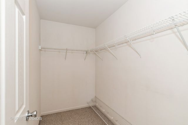 2600 W Autumn Drive, Round Lake, IL 60073