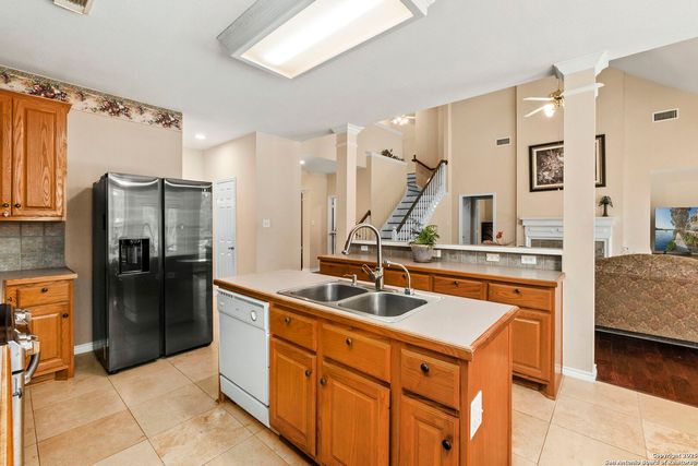 18721 Brookwood Forest, San Antonio, TX 78258