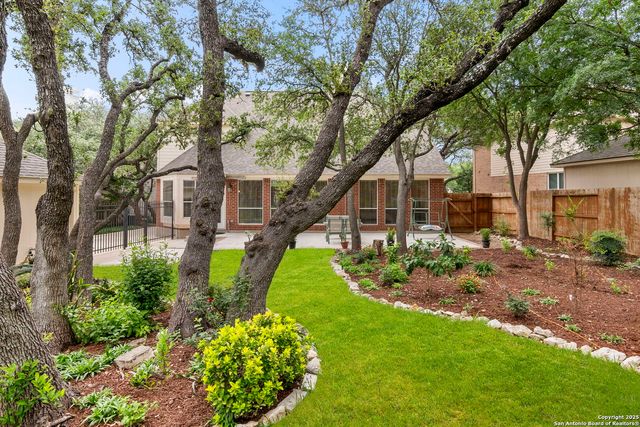 18721 Brookwood Forest, San Antonio, TX 78258
