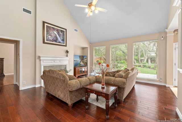 18721 Brookwood Forest, San Antonio, TX 78258