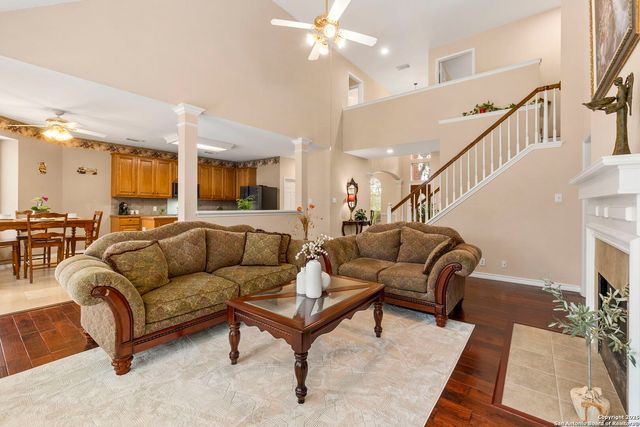 18721 Brookwood Forest, San Antonio, TX 78258
