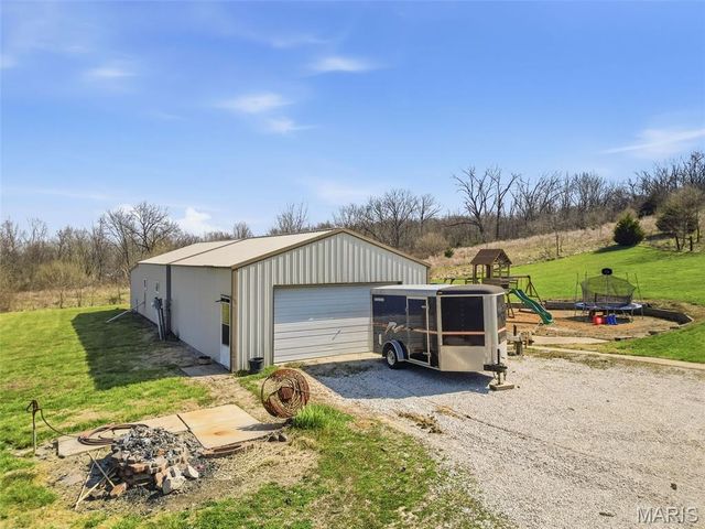 75 Morgans Way, Elsberry, MO 63343