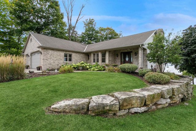 N6311 FAIRY SPRINGS ROAD, Stockbridge, WI 54129