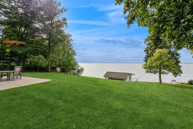 N6311 FAIRY SPRINGS ROAD, Stockbridge, WI 54129