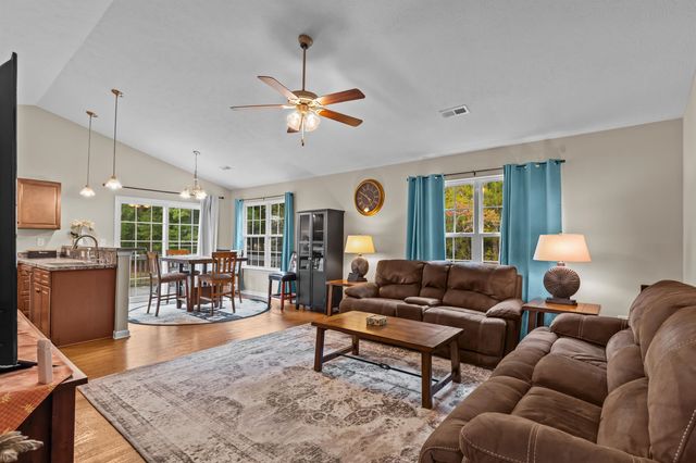 2452 Summerhaven Loop, Conway, SC 29527