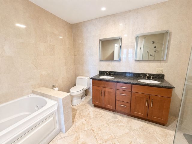 811 Boylston St 4, Boston, MA 02116