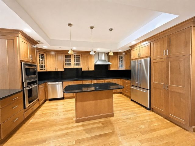 811 Boylston St 4, Boston, MA 02116