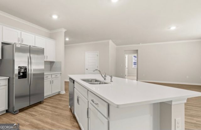 801 Pelham Way, Locust Grove, GA 30248