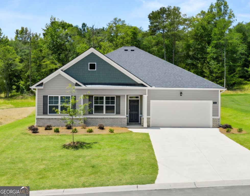 801 Pelham Way, Locust Grove, GA 30248