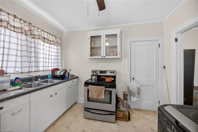 210 Hundley Drive, Eden, NC 27288