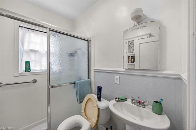 210 Hundley Drive, Eden, NC 27288