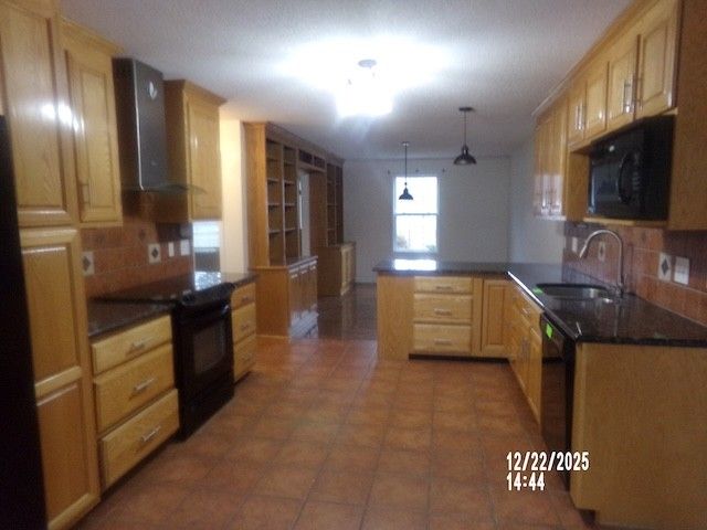 1118 Hunting Creek Ct, Clarksville, TN 37042