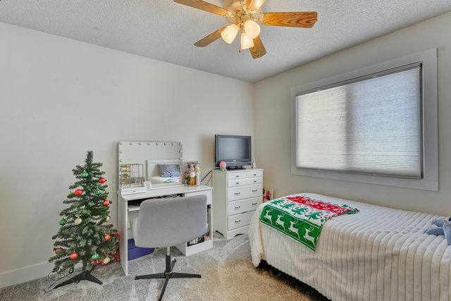 1007 JIM BROWN Parkway, Council Bluffs, IA 51503