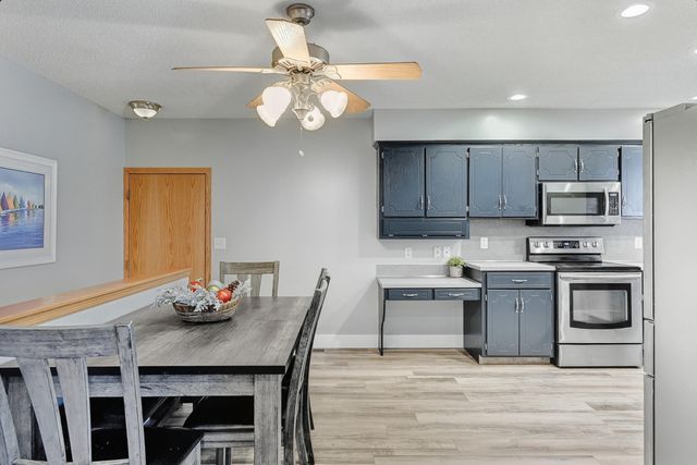 1007 JIM BROWN Parkway, Council Bluffs, IA 51503