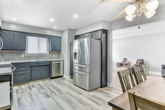 1007 JIM BROWN Parkway, Council Bluffs, IA 51503