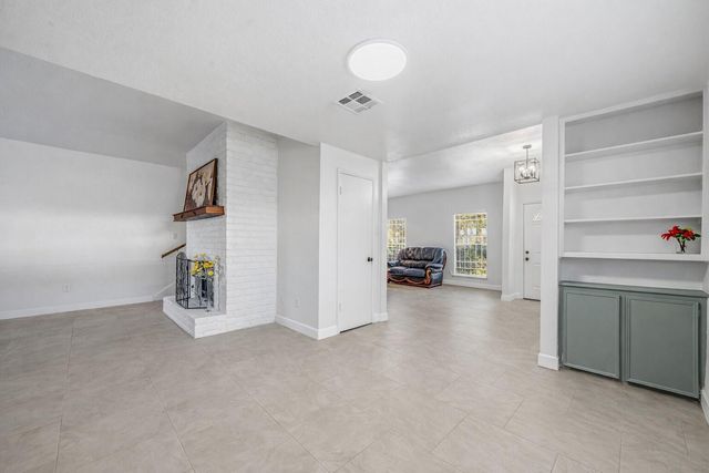 11127 Village Bend Lane 1127, Houston, TX 77072