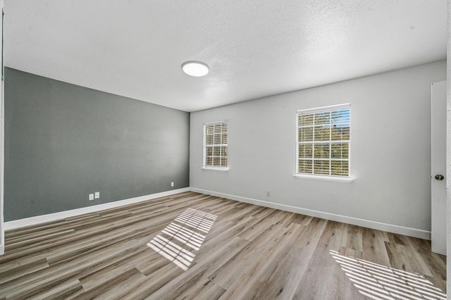 11127 Village Bend Lane 1127, Houston, TX 77072