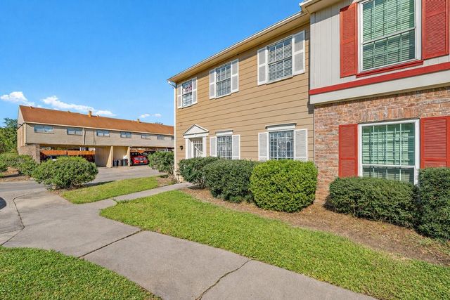 11127 Village Bend Lane 1127, Houston, TX 77072