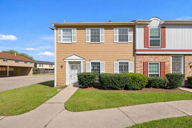 11127 Village Bend Lane 1127, Houston, TX 77072