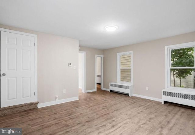 350 NEW YORK AVE, Columbus, NJ 08022