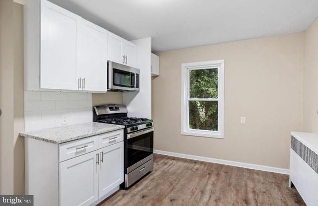 350 NEW YORK AVE, Columbus, NJ 08022