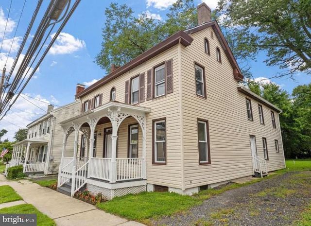 350 NEW YORK AVE, Columbus, NJ 08022