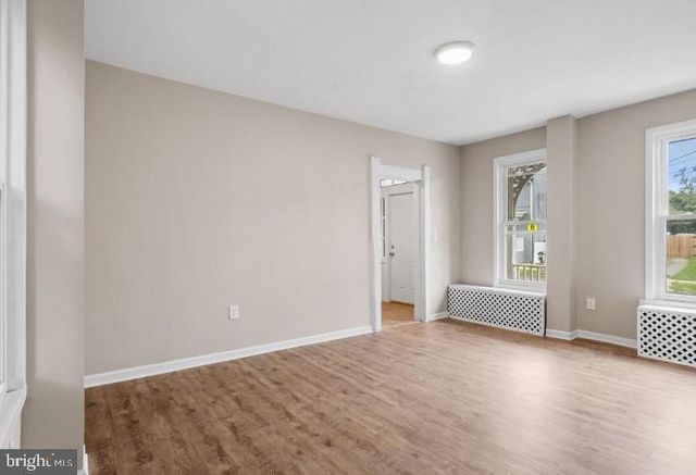 350 NEW YORK AVE, Columbus, NJ 08022